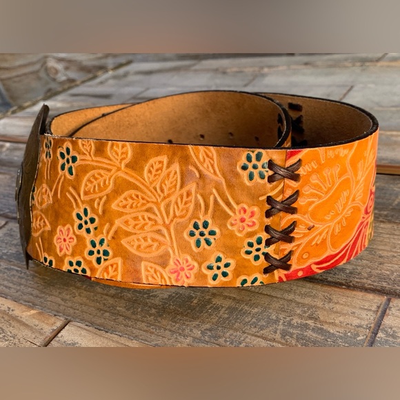 Chicos Leather Statement Belt Tooled Multicolor Floral Boho Hippy Wide Womens  M - Picture 6 of 15